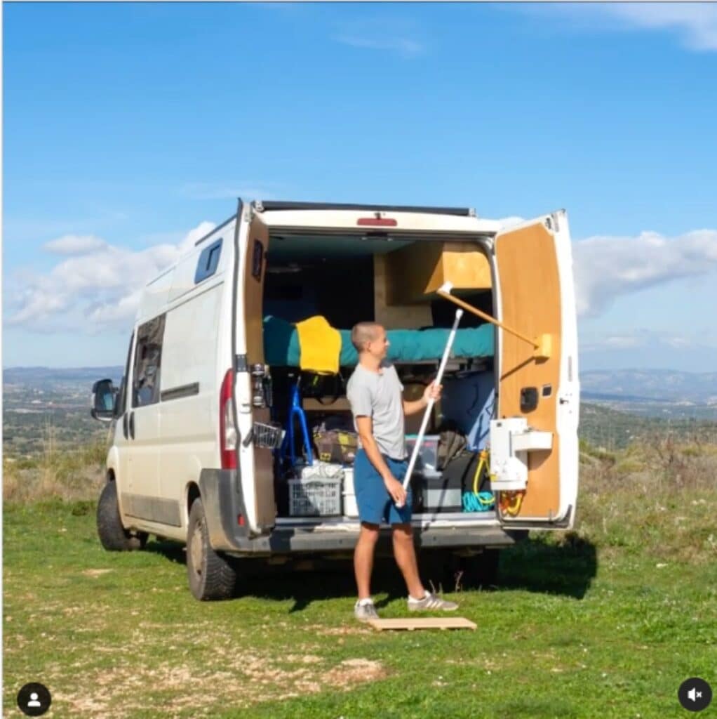 11 Creative Van Shower Ideas (Practical & Modern)