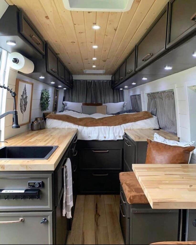 17 Creative Van Storage Ideas to Save Space (2023)